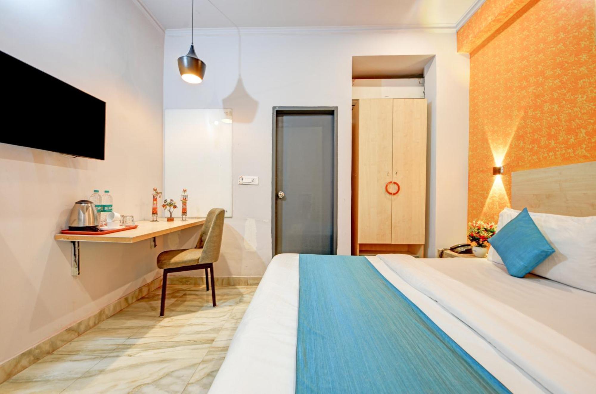 Royal Spark Inn1 - Medicity Gurugram, Near Medanta Hospital Gurgaon Eksteriør bilde