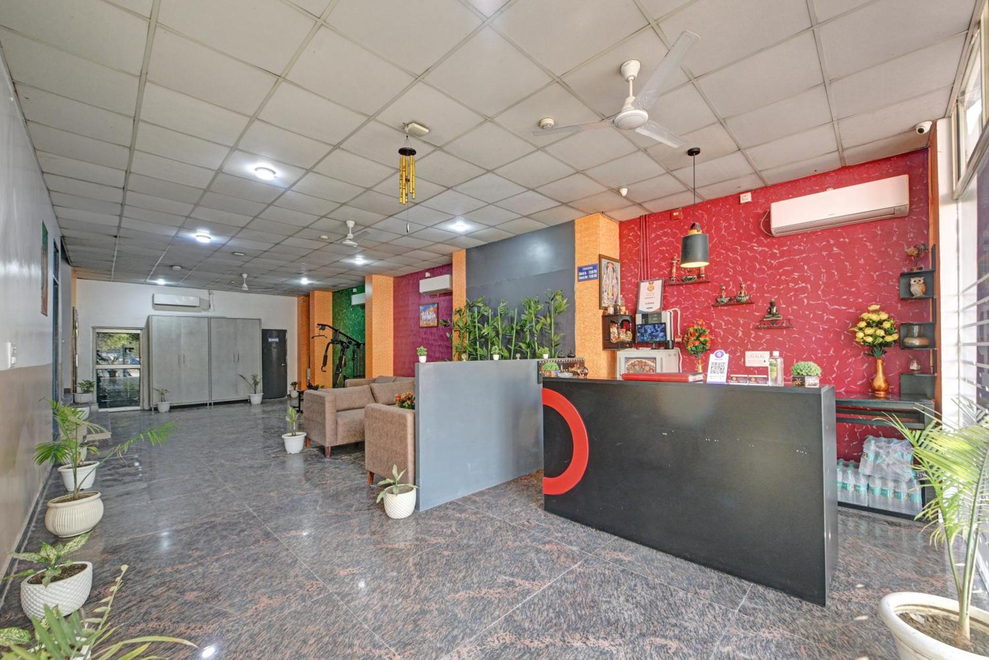 Royal Spark Inn1 - Medicity Gurugram, Near Medanta Hospital Gurgaon Eksteriør bilde