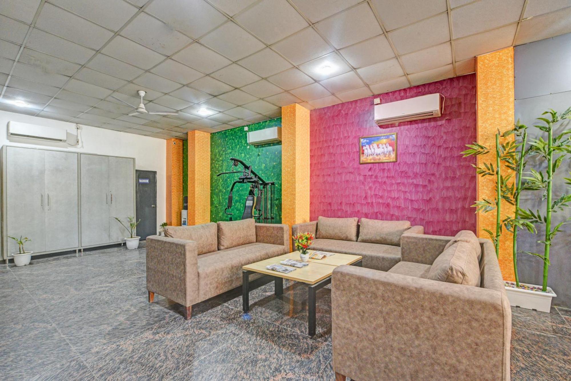 Royal Spark Inn1 - Medicity Gurugram, Near Medanta Hospital Gurgaon Eksteriør bilde