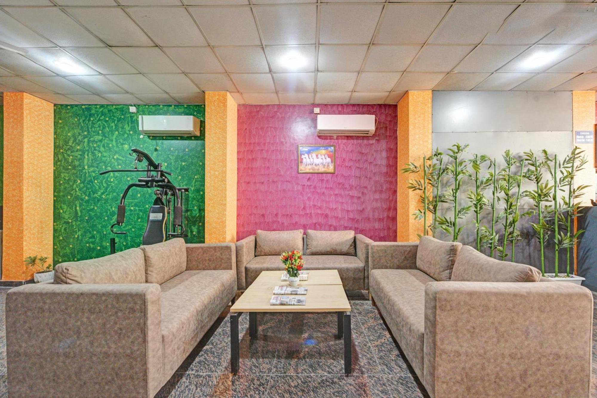 Royal Spark Inn1 - Medicity Gurugram, Near Medanta Hospital Gurgaon Eksteriør bilde